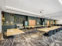 Leonardo Hotel Hannover Medical Park Hotels near Anderten