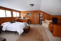 Charming Country Retreat with Spacious Yard - Cozy Family Haven Hotels in Kortright