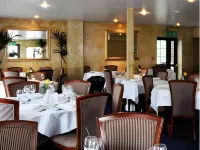 La Fontana Italian Restaurant with Rooms Hotels in Vale of White Horse District