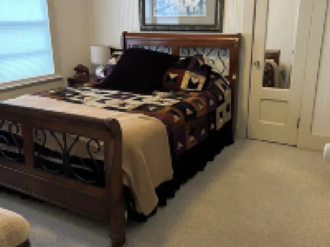 Charming 3-bedroom house with AC, WiFi in serene Houma Hotels in Houma