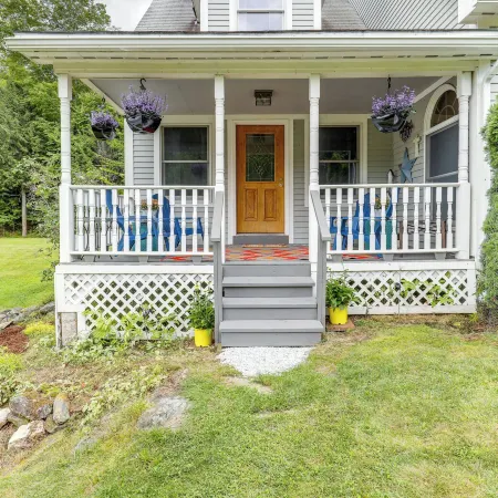 Upper Valley Retreat on 15 Acres Near Dartmouth