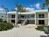 7th Heaven 1 Bedroom Condo by Redawning