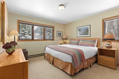 Riverside Condos B204 by AvantStay Condo Close to Downtown Town Park Ski Lift 8 Hotels near Telluride Regional Airport