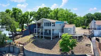 Tequila Sunrise Private Dock! - parcheggio