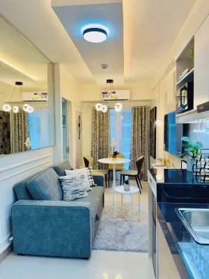 ห้องคอนโด สไตลิช ใน อิโลอิโล ซิตี้ พร้อม สระว่ายน้ำรวม - ห้องครัว