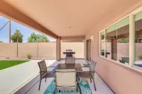 1 Mi to Golf Course: Yuma Oasis w/ Furnished Patio - 4 estrellas