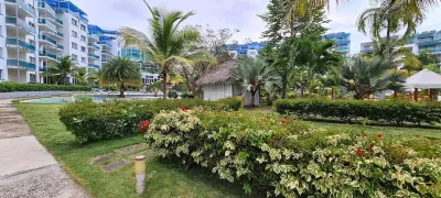 Nikki Residence Oceanfront Condo with Great Terrace! Hotel di 