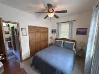 Charming 3-bedroom house with Loft & 2 Double Beds in fabulous Greentown