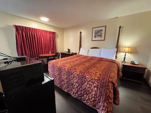 Whispering Pines by Hotel O Whitestone VA Hotels in Irvington