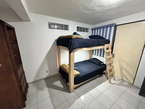 Suite 4|Close to Auto. Mex-Qro.