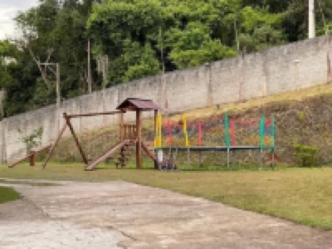 Beautiful farm with swimming pool, barbecue, comfort and fun in Ibiúna.