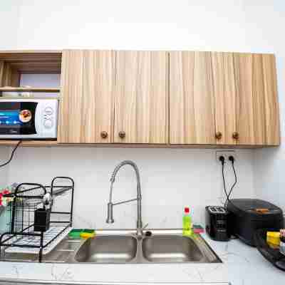 A Modern, Smart Condo Within the Heart of the City Others