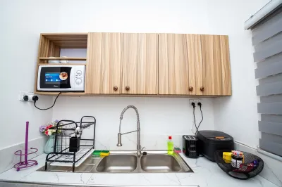 A Modern, Smart Condo Within the Heart of the City Các khách sạn ở 