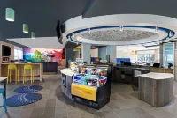 Tru by Hilton Tukwila Seattle Airport - parking