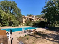 Charming provencal villa with beautiful garden and pool near Sainte-Maxime! - วิลล่า