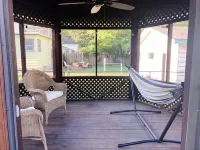 Cozy retro charm in Saint Paul with a monthly discount