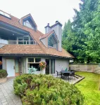 Ski, Bike or Golf from townhouse on Valley Trail Chateau Golf course 1st hole.