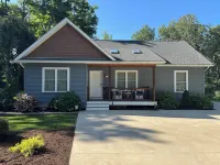 Charming Home Near Psu - Built for Memorable Game Days and Family Visits