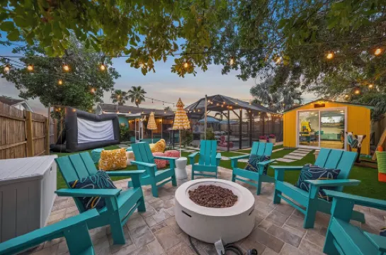 Free Heated Pool, Mini Golf Course, Full Arcade, Hot Tub, AMI 6 miles, IMG 3 mi