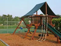 Near Ocean Beach, Free Beach Passes, Pools, Golf, Tennis, Pickleball, Sleeps 26