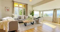 StayAU 2BR Home w/ Stunning Views in Tasmania