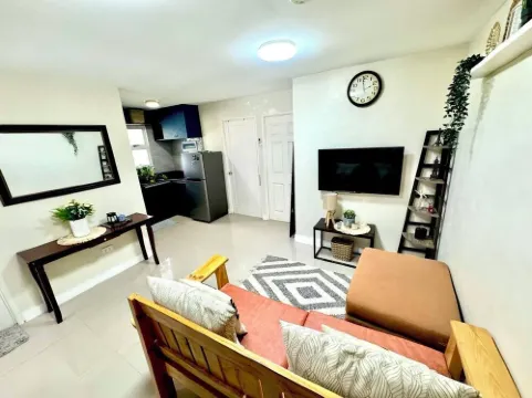 2-bedroom apartment in Antipolo with WiFi, AC