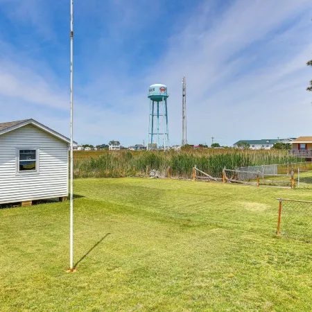 Walkable Beach Retreat on Chesapeake Bay!