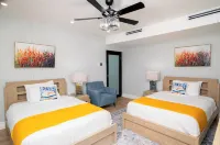 Escape to Paradise at THE LIGHTHOUSE VILLA! Hotels in Black Rock