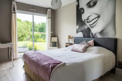 Nature escape in the Eyre valley Hotels in Mios