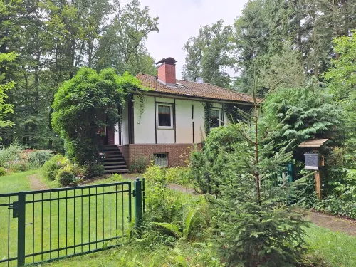 House in the forest Hotels in Pritzwalk