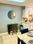 Charming 2-bedroom apartment in Baker with AC, WiFi Hotels in Baker