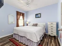 Peaceful 2BR Home w/ Modern Comforts in Riverview Hotels in Riverview