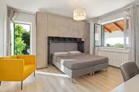 NAT APARTMENTS Koper - Daisy and Tulip Apartments Hotels in Koper