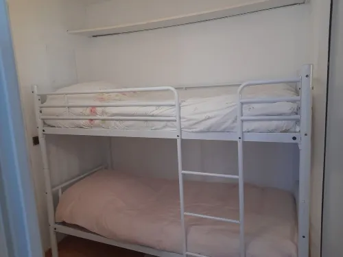 For rent studio cabin sleeps 4