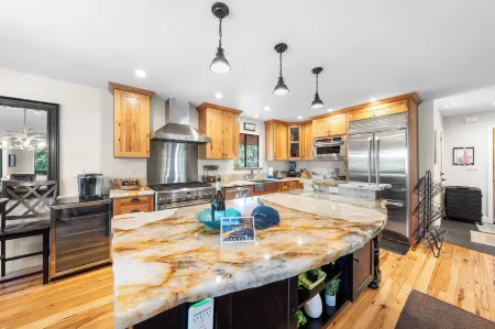 Secluded Incline Village Stay w/ Deck Near Diamond Peak & Lake Cloud 9 and 1/2 by Avantstay