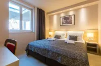 Villa Molunat 3 Hotels in Molunat