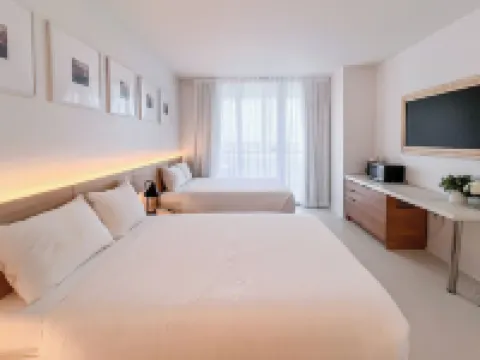 2BR Luxury Ocean Views Apt 1208 Hotels in Hallandale Beach