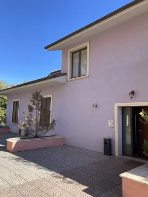 Residence Le Ginestre Double room No. 4 Hotels in Avezzano