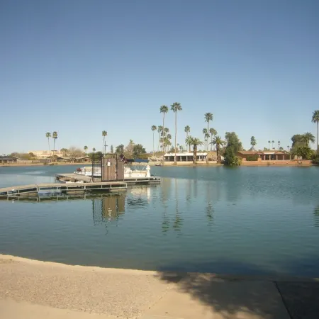 Cozy 1-bedroom condo resort in charming Mesa with WiFi, AC