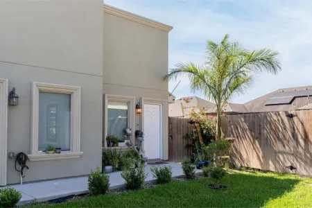 The Cozy Nest Apartment