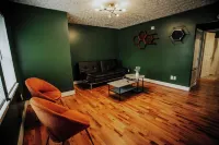 Riverside Retreat at Apt B