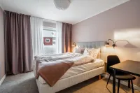 Spacious Villa in the high coast Hotels in Domsjo