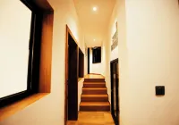 Modern and secure 2-bedroom apartment in Antananarivo with AC, WiFi, jacuzzi Hotels in Antananarivo Renivohitra