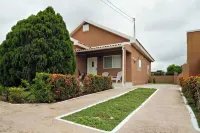 Charming 2-bedroom property, in Exclusive gated community Hotels in 