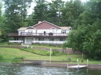 The Lakeshore House Hotel a Kinderhook