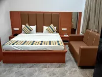 Shree Vaidehi Bhawan Hotels in Chitrakoot