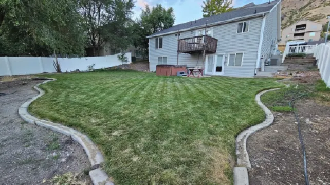 Feel Cozy and at Home! Perfect Location for Exploring!