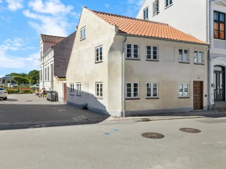 "Gaby" - 250m from the Sea Отели в г. Assens