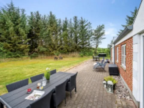 "Marlise" - 2.5km from the Sea - Homestays