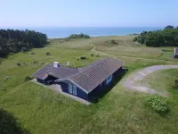 "Kajsa" - 50m from the Sea Helleristninger Ved Li. Strandbygaard附近的飯店